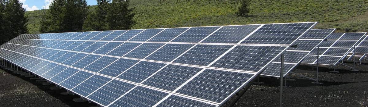 découvrez comment le kwh/m2 des panneaux solaires peut influencer votre production d'énergie renouvelable. optimisez votre installation photovoltaïque pour maximiser l'efficacité énergétique et réduire vos factures d'électricité grâce à une meilleure compréhension de cette mesure clé.