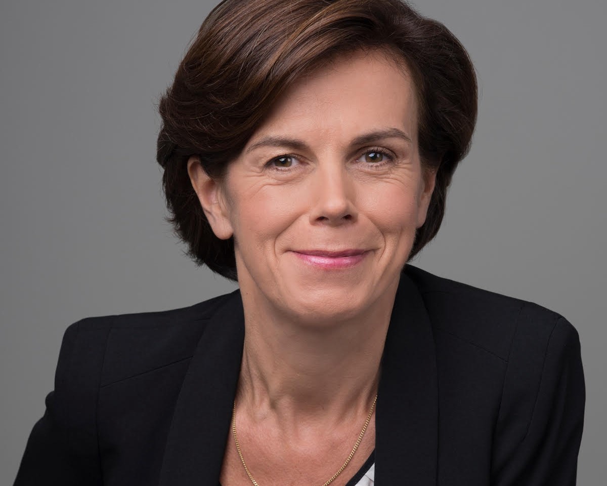 découvrez l'article l111-1 du code de la consommation, qui établit les droits fondamentaux des consommateurs en france. informez-vous sur les protections légales, les pratiques commerciales loyales et les obligations des professionnels afin de faire valoir vos droits en tant que consommateur.