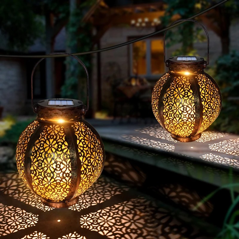 découvrez notre lampe solaire, une solution écologique et économique pour éclairer votre jardin ou votre terrasse. profitez de l'énergie renouvelable tout en ajoutant une touche de charme à vos espaces extérieurs. idéale pour une ambiance conviviale et chaleureuse, notre lampe solaire est facile à installer et résistante aux intempéries.