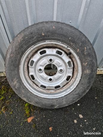 découvrez les meilleures offres sur leboncoin en auvergne : articles d'occasion, logements, véhicules et bien plus encore. trouvez ce dont vous avez besoin près de chez vous et profitez des bonnes affaires dans cette magnifique région française.