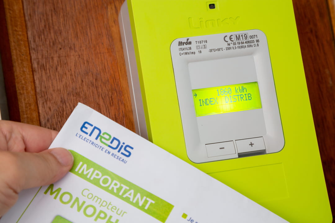 découvrez linky, le compteur électrique intelligent qui révolutionne votre consommation d'énergie. suivez vos dépenses en temps réel, bénéficiez de services connectés et participez à la transition énergétique. adoptez un mode de vie plus écoresponsable grâce à linky.