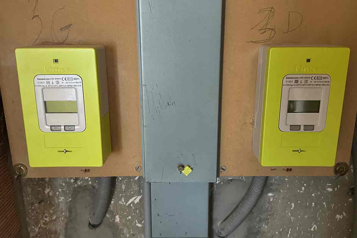 découvrez les solutions pour résoudre le problème d'écran noir sur votre linky. apprenez à identifier les causes possibles et à rétablir le fonctionnement optimal de votre compteur électrique connecté.