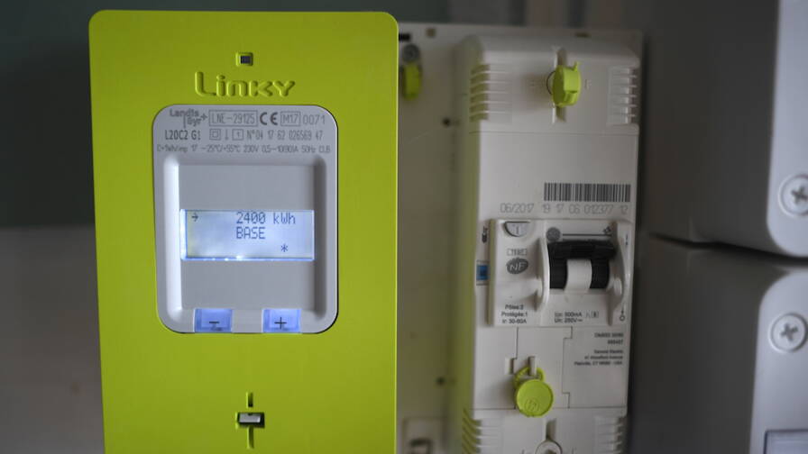 découvrez les causes et solutions possibles en cas de linky hors service. informez-vous sur les démarches à suivre pour rétablir l'électricité et les impacts sur votre quotidien.