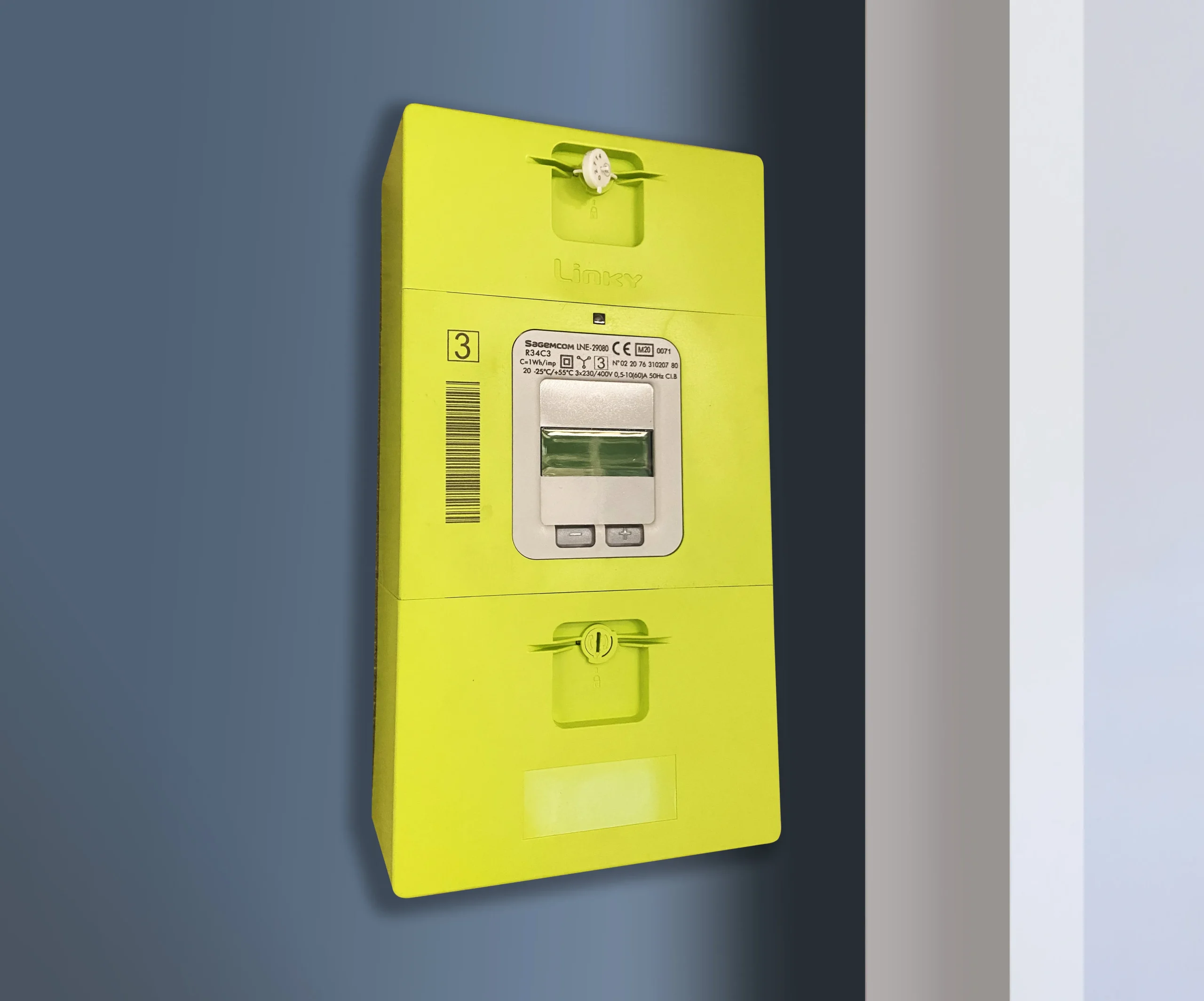 découvrez tout ce qu'il faut savoir sur le linky triphasé : ses avantages, son installation et son fonctionnement. optimisez votre consommation d'énergie avec cette solution intelligente qui s'adapte à vos besoins électriques.