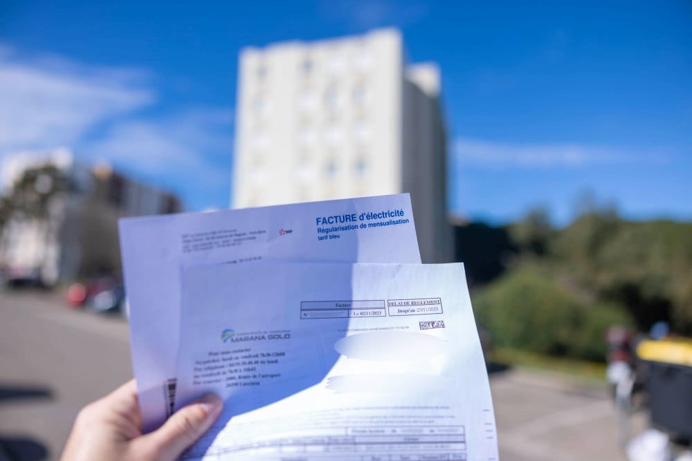 découvrez la mensualisation edf, un moyen simple et pratique de gérer vos paiements d'électricité. lissez vos factures sur l'année pour éviter les surprises et bénéficiez d'une meilleure gestion de votre budget énergétique. informez-vous sur les avantages et le fonctionnement de cette option dès maintenant.