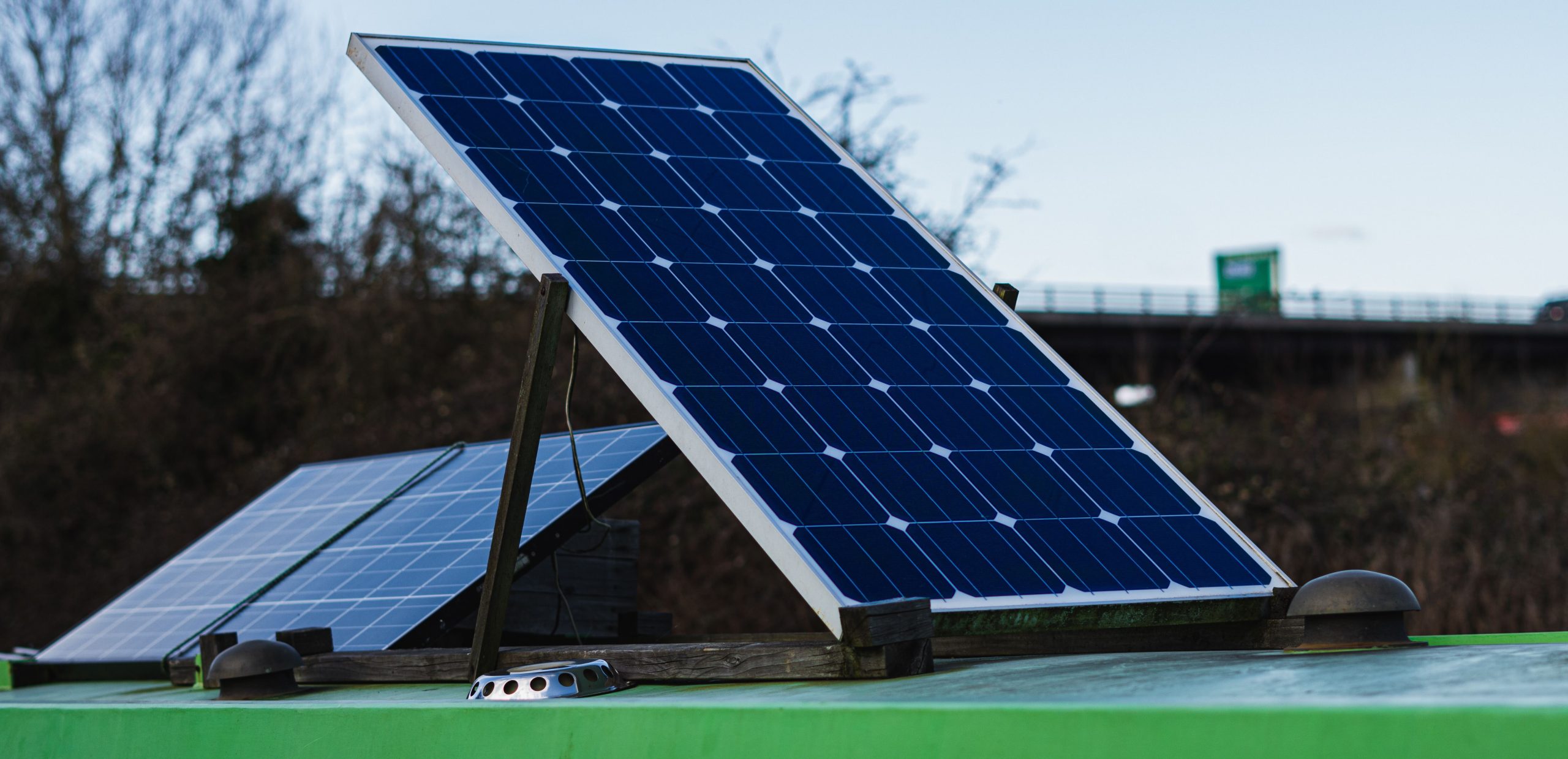 découvrez notre service de modération pour les forums dédiés au photovoltaïque. assurez une interaction constructive et respectueuse entre les participants, tout en promouvant un échange d'idées éclairé sur les technologies solaires.