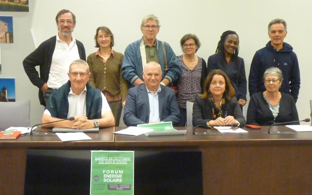 découvrez nos services de modération pour les forums consacrés au photovoltaïque. assurez une communauté saine et constructive en facilitant des discussions pertinentes sur l'énergie solaire, les innovations technologiques et les expériences des utilisateurs. rejoignez-nous pour promouvoir un échange d'idées éclairé et boostez l'engagement de votre forum.