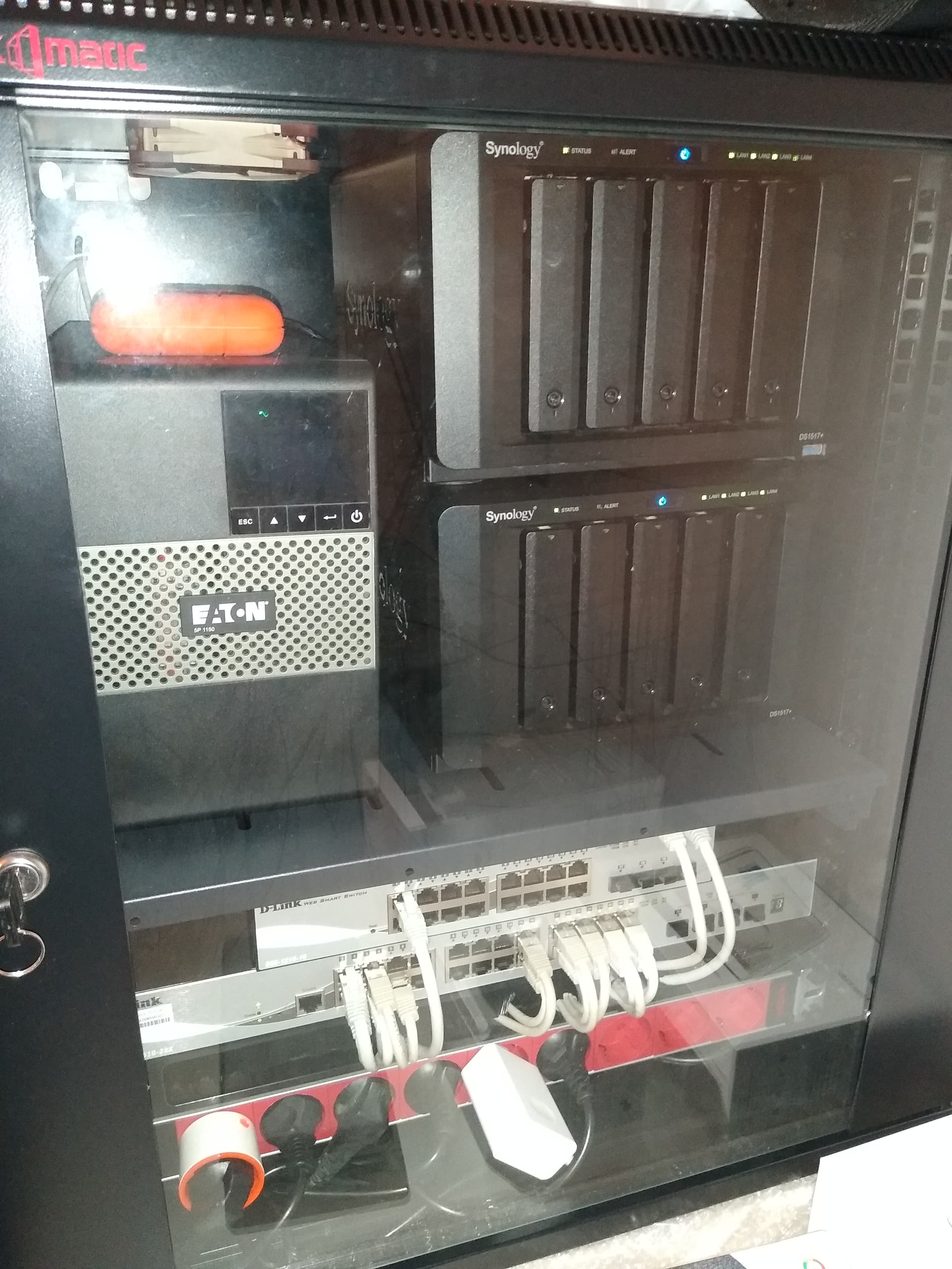 découvrez notre guide complet sur l'onduleur livebox, un indispensable pour assurer une continuité de service et protéger vos équipements électroniques contre les coupures de courant. apprenez comment choisir le bon modèle, son installation et son utilisation optimale.