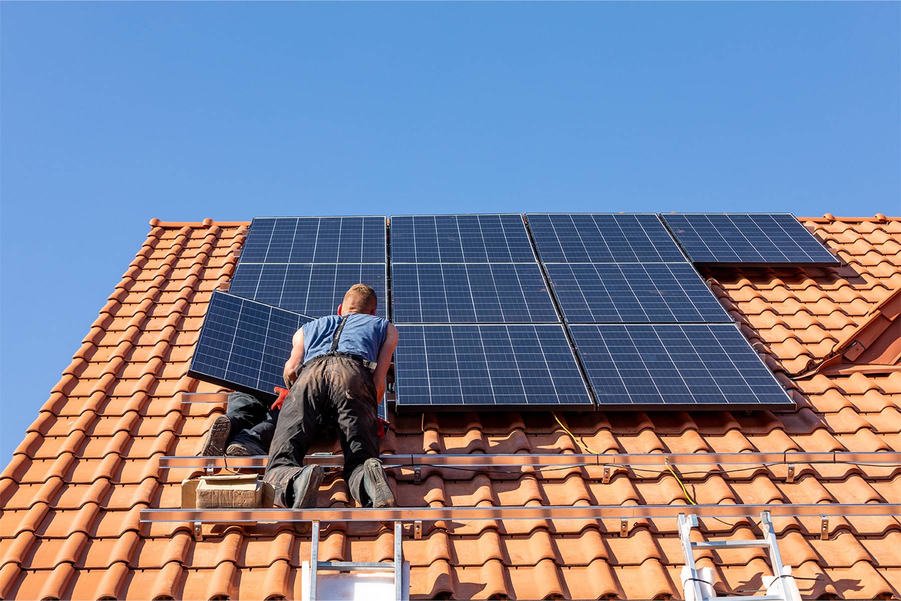 découvrez les panneaux solaires, une solution durable et économique pour produire votre propre énergie renouvelable. profitez d'une réduction de votre facture d'électricité tout en contribuant à la protection de l'environnement grâce à une technologie écologique et innovante.