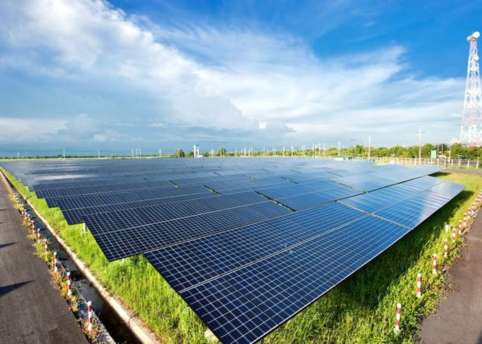 découvrez le potentiel des panneaux solaires chinois, une solution énergique et économique pour optimiser votre consommation d'électricité tout en respectant l'environnement. explorez les innovations, les avantages et les opportunités offertes par cette industrie en plein essor.