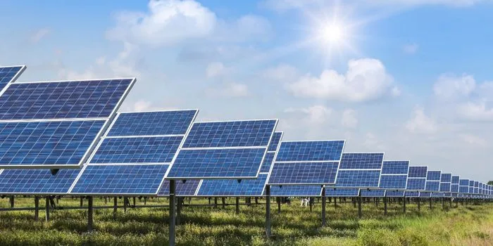 découvrez tout ce que vous devez savoir sur les panneaux solaires en france : avantages, installation, aides financières et efficacité énergétique pour un avenir plus durable.