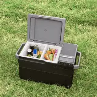 découvrez notre panneau solaire glacière 12v, la solution idéale pour vos aventures en plein air. profitez d'une énergie renouvelable et fiable pour garder vos aliments et boissons au frais où que vous soyez. pratique et performant, ce panneau solaire est parfait pour le camping et les road trips.