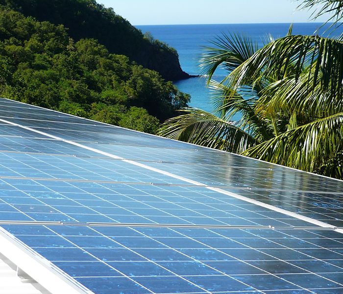 découvrez notre panneau solaire innovant qui combine technologie de pointe et respect de l'environnement. optimisez votre production d'énergie renouvelable tout en réduisant votre empreinte carbone grâce à une solution durable et performante.