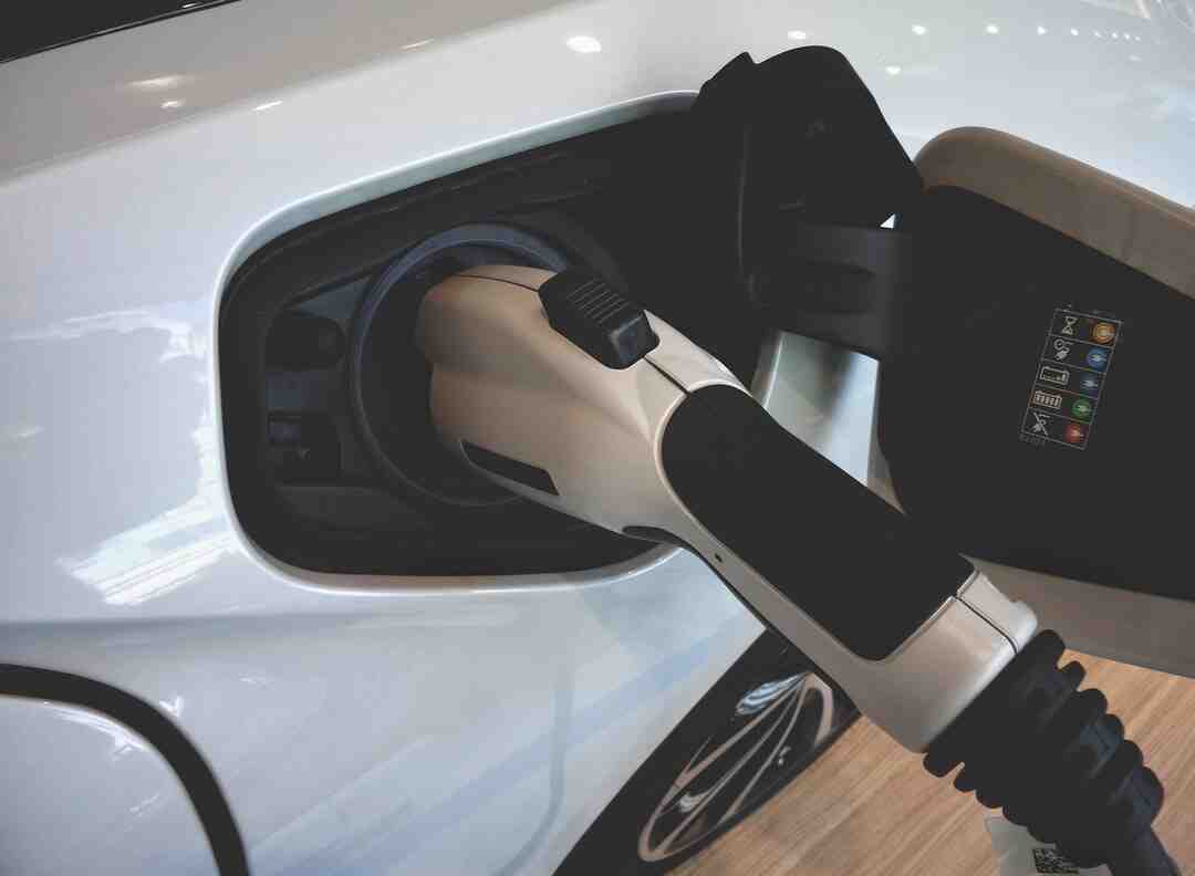 découvrez les causes possibles pour lesquelles votre panneau solaire ne charge pas et les solutions pour résoudre ce problème. informez-vous sur l'entretien, les problèmes techniques et comment optimiser l'efficacité de votre système solaire.