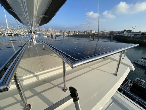 découvrez les panneaux photovoltaïques sunpower, synonymes de performance et d'efficacité énergétique. profitez d'une technologie de pointe pour produire une énergie renouvelable de qualité, tout en réduisant vos factures d'électricité et votre empreinte carbone.