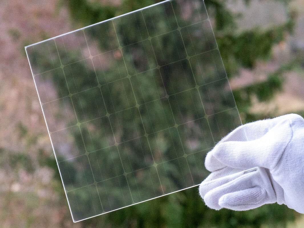 découvrez comment les panneaux solaires peuvent transformer votre maison en une source d'énergie renouvelable. apprenez les avantages, les coûts et les différentes solutions pour adopter l'énergie solaire et réduire votre empreinte écologique.