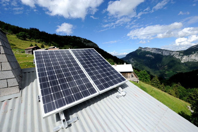découvrez les avantages des panneaux solaires pour votre chalet. optez pour une énergie renouvelable, économisez sur vos factures d'électricité et profitez d'un confort durable en pleine nature. informez-vous sur les meilleures solutions solaires adaptées à votre espace.