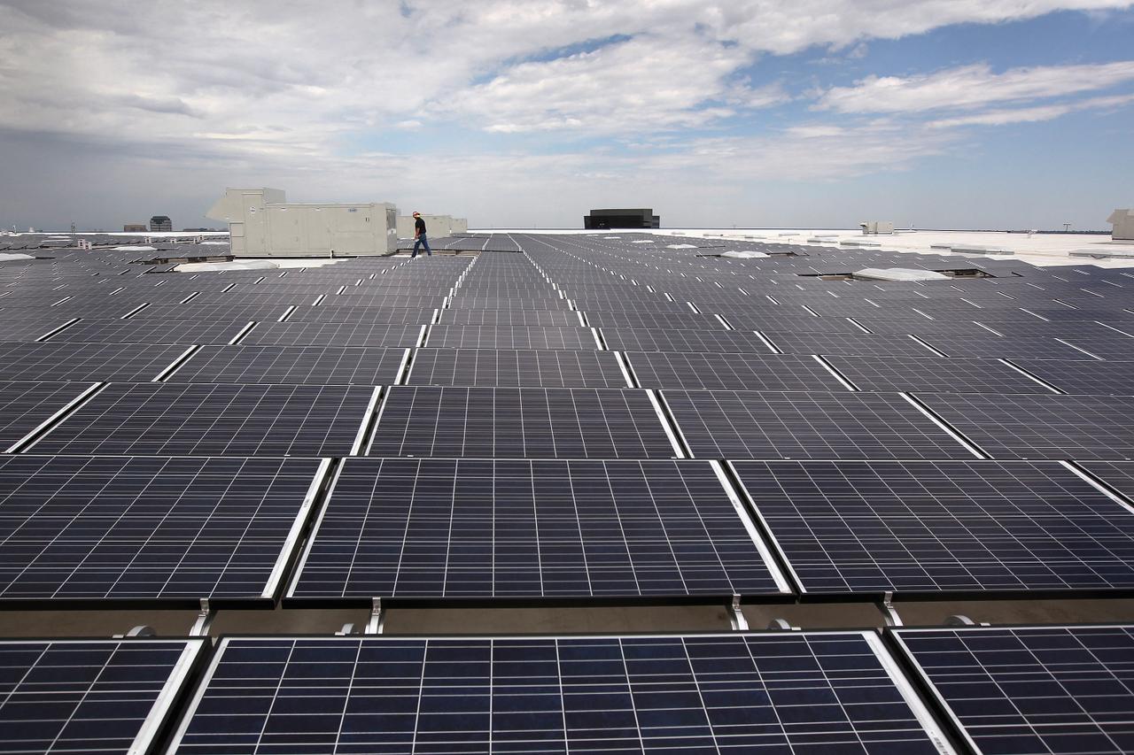 découvrez les panneaux solaires ikea, une solution éco-responsable pour produire votre propre énergie renouvelable. faciles à installer et esthétiques, ils vous permettent de réduire vos factures d'électricité tout en préservant l'environnement. informez-vous sur les différentes options et bénéficiez des conseils d'experts pour maximiser votre installation solaire.