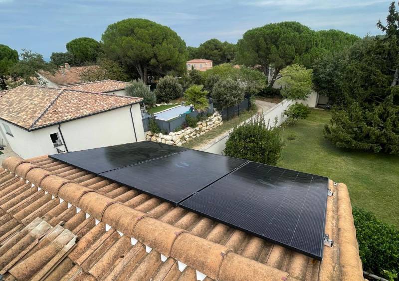 découvrez nos panneaux solaires pas chers, alliant qualité et performance pour réduire vos factures d'énergie et contribuer à une planète plus verte. profitez d'une énergie renouvelable accessible à tous !