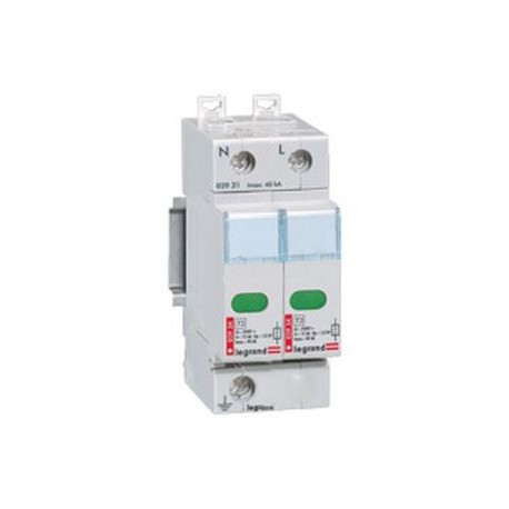 découvrez notre guide complet sur les parafoudres, des dispositifs essentiels pour protéger vos installations électriques contre les surtensions. apprenez leur fonctionnement, les différents types disponibles et les meilleures pratiques pour assurer la sécurité de votre infrastructure.