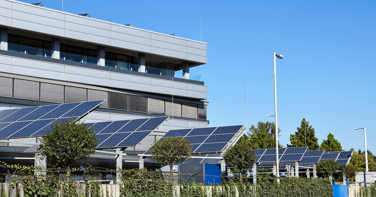découvrez les avantages du photovoltaïque, une solution énergétique durable qui transforme l'énergie solaire en électricité. apprenez comment cette technologie innovante peut réduire vos factures d'électricité et contribuer à la protection de l'environnement.
