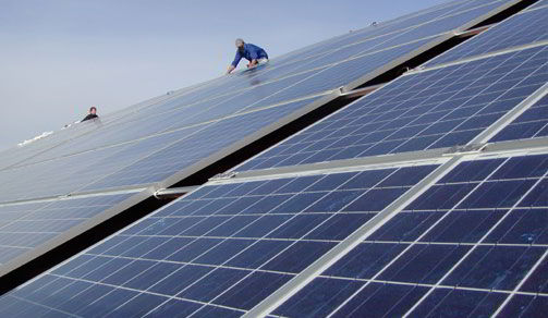 découvrez les avantages du photovoltaïque en tunisie : une énergie renouvelable pour un avenir durable, des économies sur votre facture d'électricité et un soutien gouvernemental pour les installations solaires.