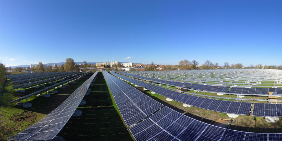 découvrez les meilleures solutions photovoltaïques à roanne pour produire votre propre électricité verte. profitez de conseils d'experts, d'installations sur mesure et d'aides financières pour optimiser votre transition énergétique.