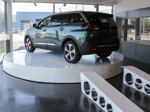 découvrez notre plateau tournant pour voiture, l'accessoire idéal pour exposer votre véhicule sous tous les angles. parfait pour les passionnés d'automobiles et les professionnels, ce plateau offre une rotation fluide et silencieuse, mettant en valeur le design et les détails de votre voiture. commandez maintenant pour donner vie à vos présentations!