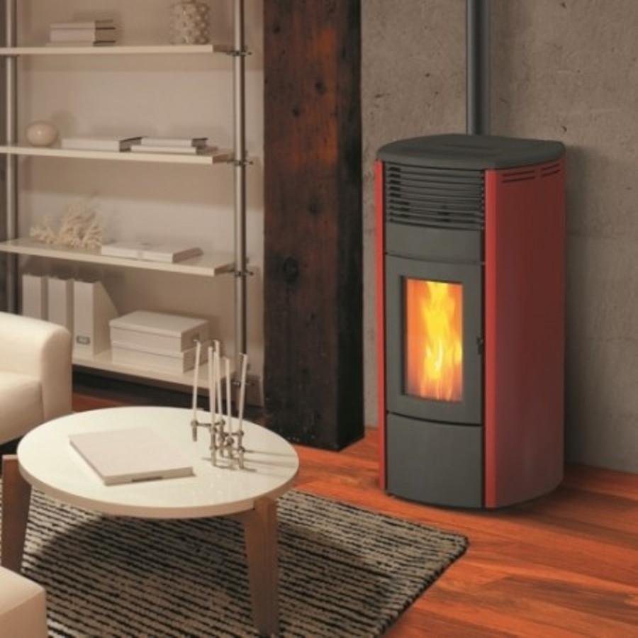 découvrez le poêle à granulé brisach, alliant performance et esthétisme pour un chauffage économique et écologique. profitez d'un confort optimal tout en réduisant votre empreinte carbone grâce à cet appareil innovant et design.