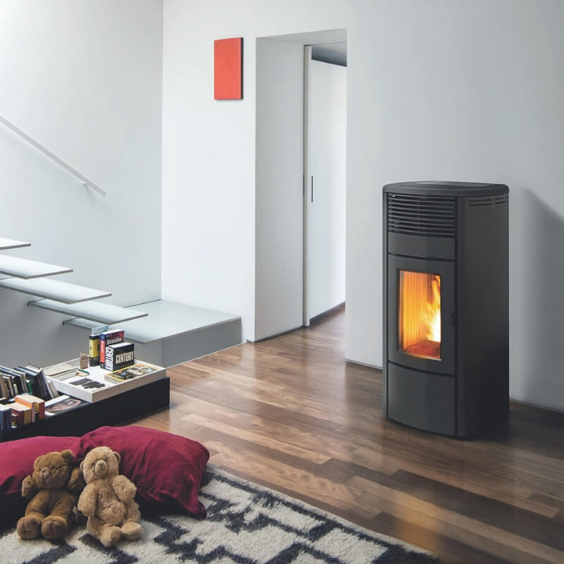 découvrez les poêles brisach, alliant design moderne et performance thermique. idéaux pour réchauffer votre intérieur tout en apportant une touche d'élégance, nos poêles sont conçus pour répondre aux besoins de chauffage de votre maison. explorez notre gamme et trouvez le modèle qui convient à votre style de vie.