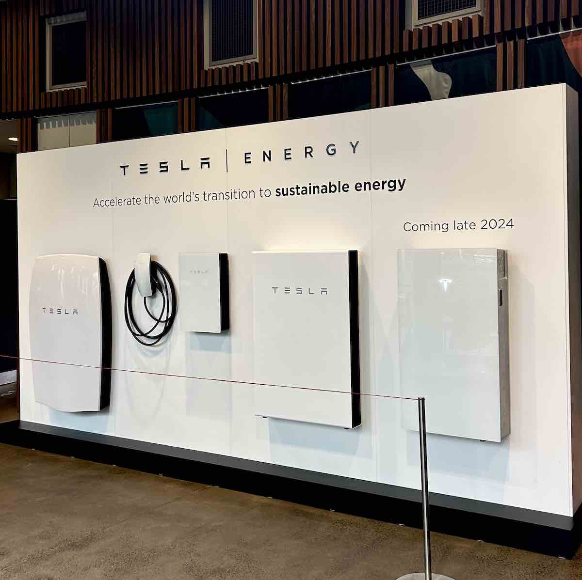 découvrez le powerwall, la solution de stockage d'énergie révolutionnaire qui optimise l'utilisation de l'énergie solaire chez vous, réduit vos factures et contribue à un avenir durable.