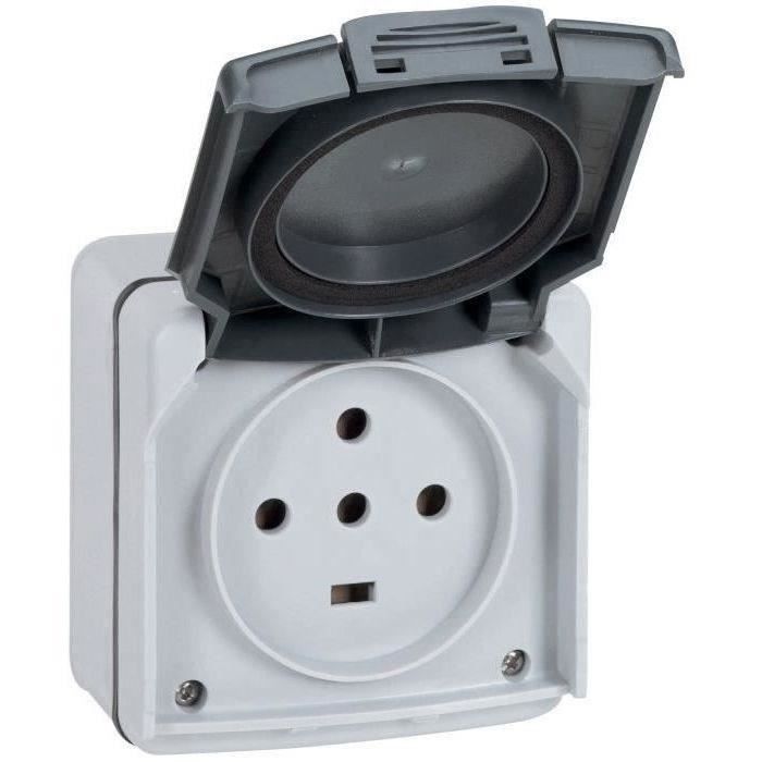 découvrez tout ce qu'il faut savoir sur la prise neutre : définition, fonctionnement et importance dans les installations électriques. assurez votre sécurité et optimisez vos connaissances en électricité.