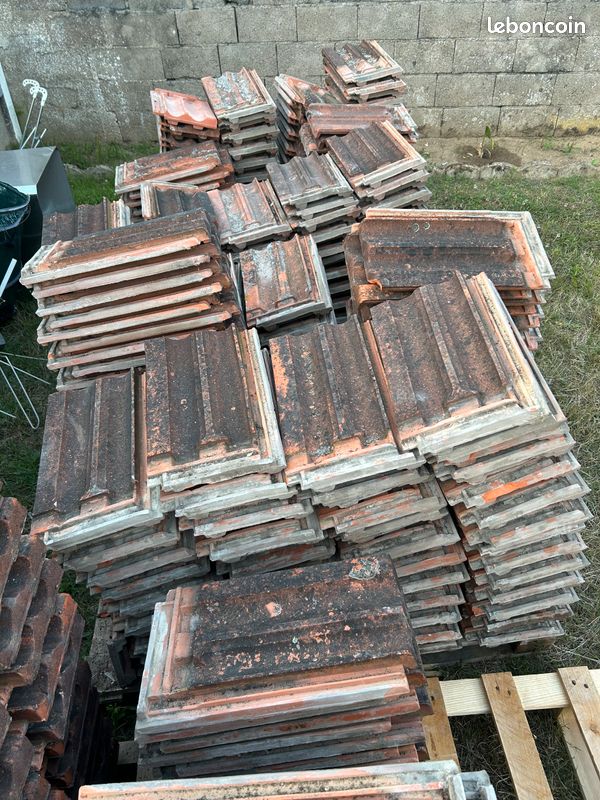 découvrez les prix des tuiles h14, un choix idéal pour vos projets de toiture. comparez les options disponibles et trouvez la meilleure offre pour allier qualité et budget.