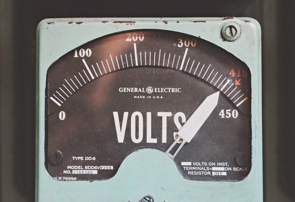 découvrez la puissance maximale de votre compteur linky et apprenez à optimiser votre consommation d'énergie. informez-vous sur les différentes options et conseils pratiques pour maîtriser votre facture d'électricité.