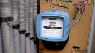 découvrez comment ralentir votre compteur edf pour mieux gérer votre consommation d'énergie. nos conseils pratiques et astuces vous aideront à optimiser votre facture et à réduire votre impact environnemental.