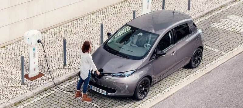 découvrez notre solution de recharge domestique pour votre renault zoe. profitez d'une installation simple et efficace pour recharger votre voiture électrique à domicile, tout en optimisant votre consommation d'énergie.