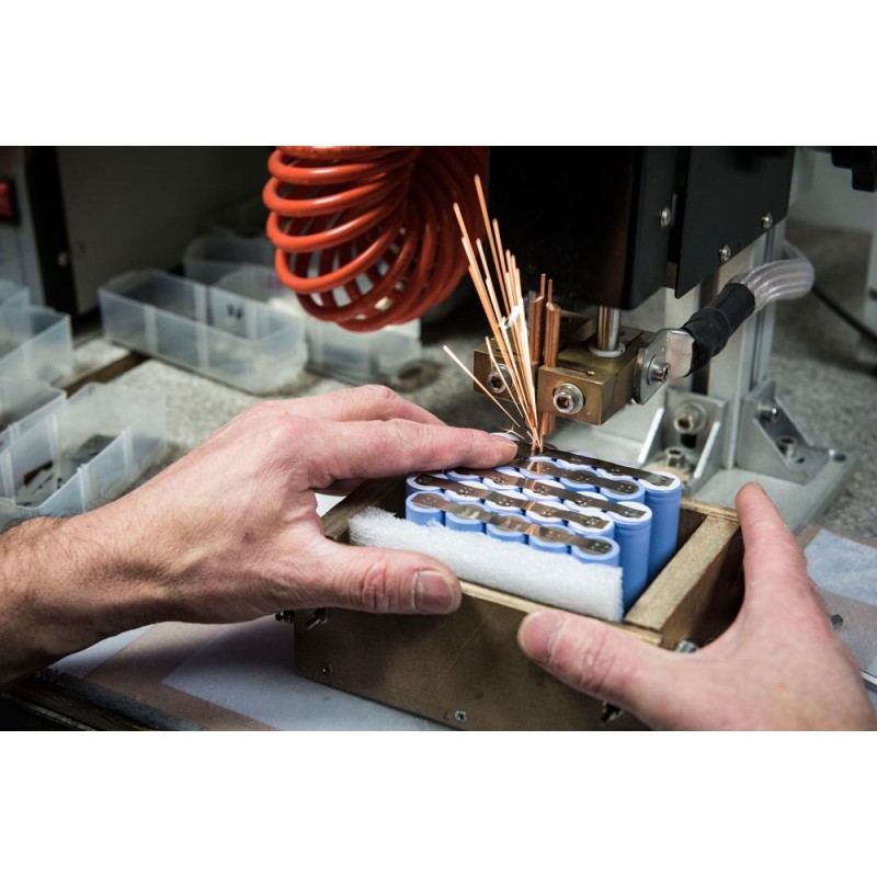 découvrez nos services de reconditionnement de batteries pour prolonger la durée de vie de vos appareils. économisez de l'argent et réduisez les déchets électroniques tout en profitant d'une performance optimale.