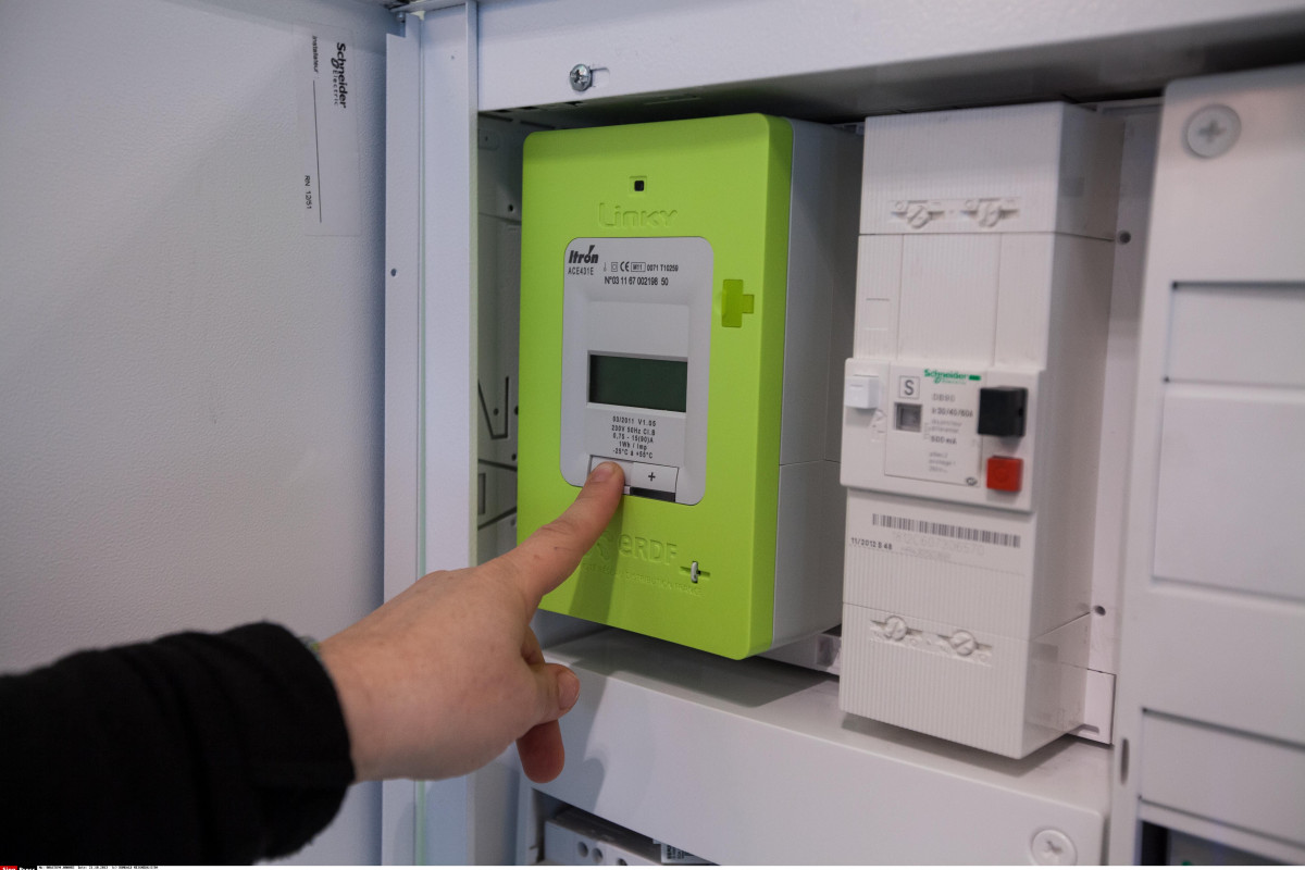 apprenez à relever efficacement votre compteur photovoltaïque pour suivre la production d'énergie de votre installation solaire. nos conseils vous aideront à comprendre les données essentielles et à optimiser votre consommation d'électricité.