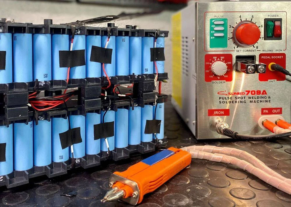 découvrez nos conseils et astuces pour réparer votre batterie efficacement. que ce soit pour un smartphone, un ordinateur portable ou un véhicule, apprenez à diagnostiquer les problèmes et à prolonger la durée de vie de votre batterie avec des solutions simples et accessibles.