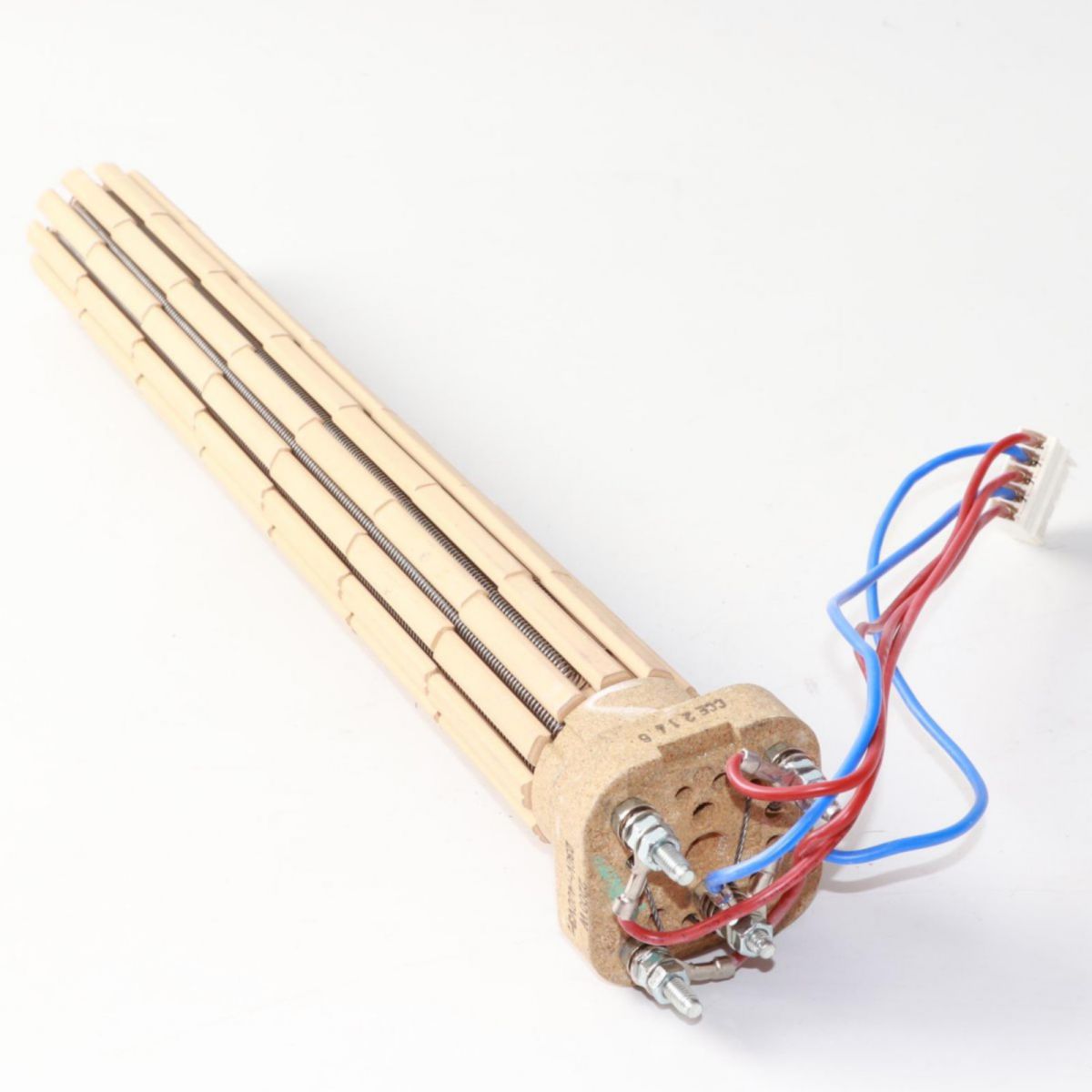 découvrez la résistance stéatite, un composant essentiel pour votre appareils électroménagers et systèmes de chauffage. offrant une excellent performance thermique et une durabilité accrue, cette résistance est idéale pour assurer chaleur et confort dans votre maison. explorez ses caractéristiques techniques et avantages.