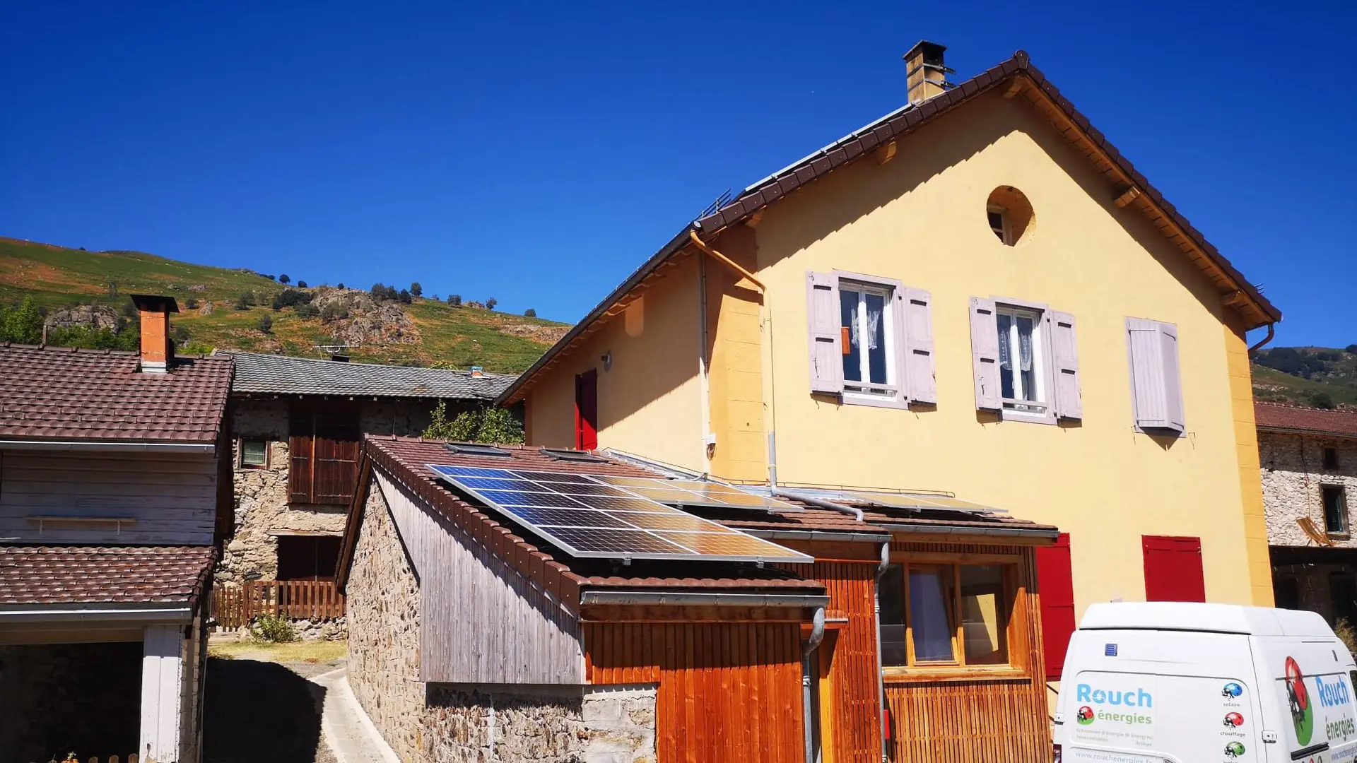 découvrez rouch énergies, votre partenaire de confiance pour des solutions énergétiques durables et innovantes. nous proposons des services adaptés à vos besoins pour optimiser votre consommation et réduire votre impact environnemental.