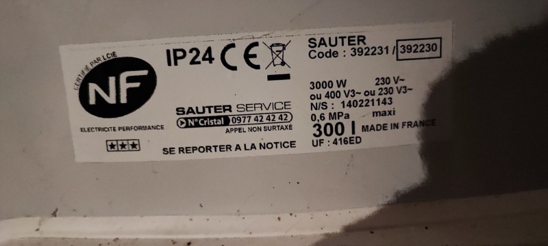 découvrez le sauter prodigio 300l, un réfrigérateur performant et élégant, conçu pour répondre à tous vos besoins de conservation des aliments. avec sa capacité généreuse et ses fonctionnalités innovantes, il saura s'intégrer parfaitement dans votre cuisine tout en vous garantissant fraîcheur et organisation.