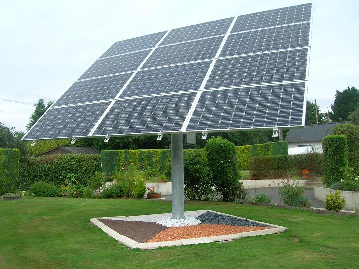 découvrez le suiveur solaire, un système innovant permettant d'optimiser la capture d'énergie solaire en adaptant l'orientation des panneaux photovoltaïques. augmentez la production d'électricité verte grâce à cette technologie intelligente qui maximise l'exposition au soleil tout au long de la journée.