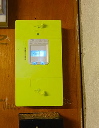 découvrez tout ce qu'il faut savoir sur la surtension linky : causes, conséquences et solutions pour protéger votre installation électrique. informez-vous sur les meilleures pratiques pour éviter les perturbations et garantir la sécurité de votre foyer.