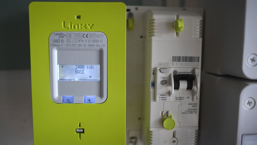 découvrez tout ce qu'il faut savoir sur la surtension linky : causes, conséquences et solutions pour protéger votre installation électrique. informez-vous sur les meilleures pratiques pour éviter les dommages liés aux surtensions et optimisez l'utilisation de votre compteur intelligent.
