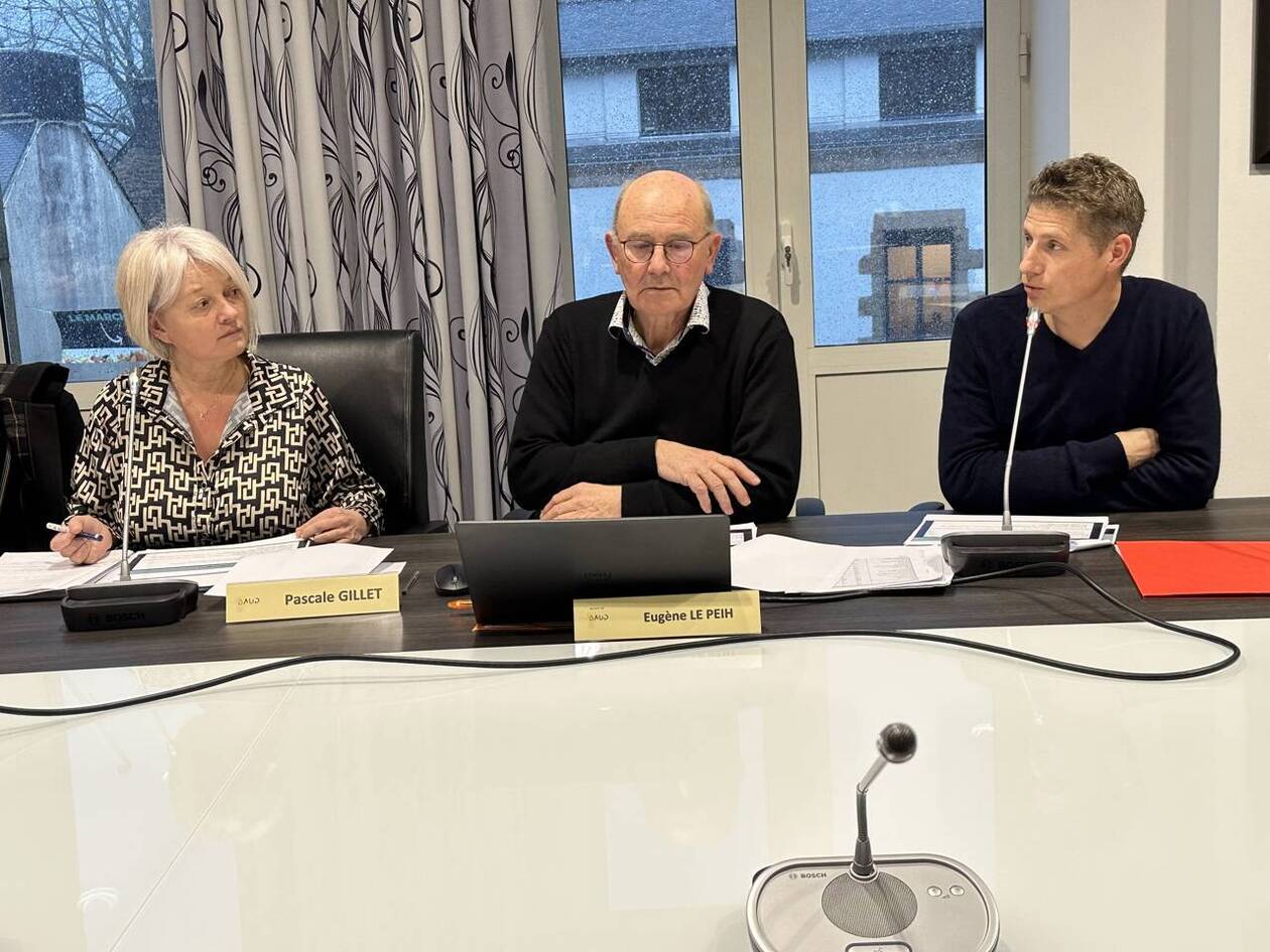 découvrez tout ce que vous devez savoir sur le taux de baud : définition, utilisation en télécommunication, impact sur la transmission de données, et conseils pour optimiser vos connexions.