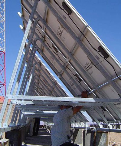 découvrez notre tour photovoltaïque, une expérience immersive au cœur de l'énergie solaire. apprenez comment les panneaux solaires transforment la lumière du soleil en électricité durable et explorez les innovations qui façonnent l'avenir de l'énergie renouvelable.