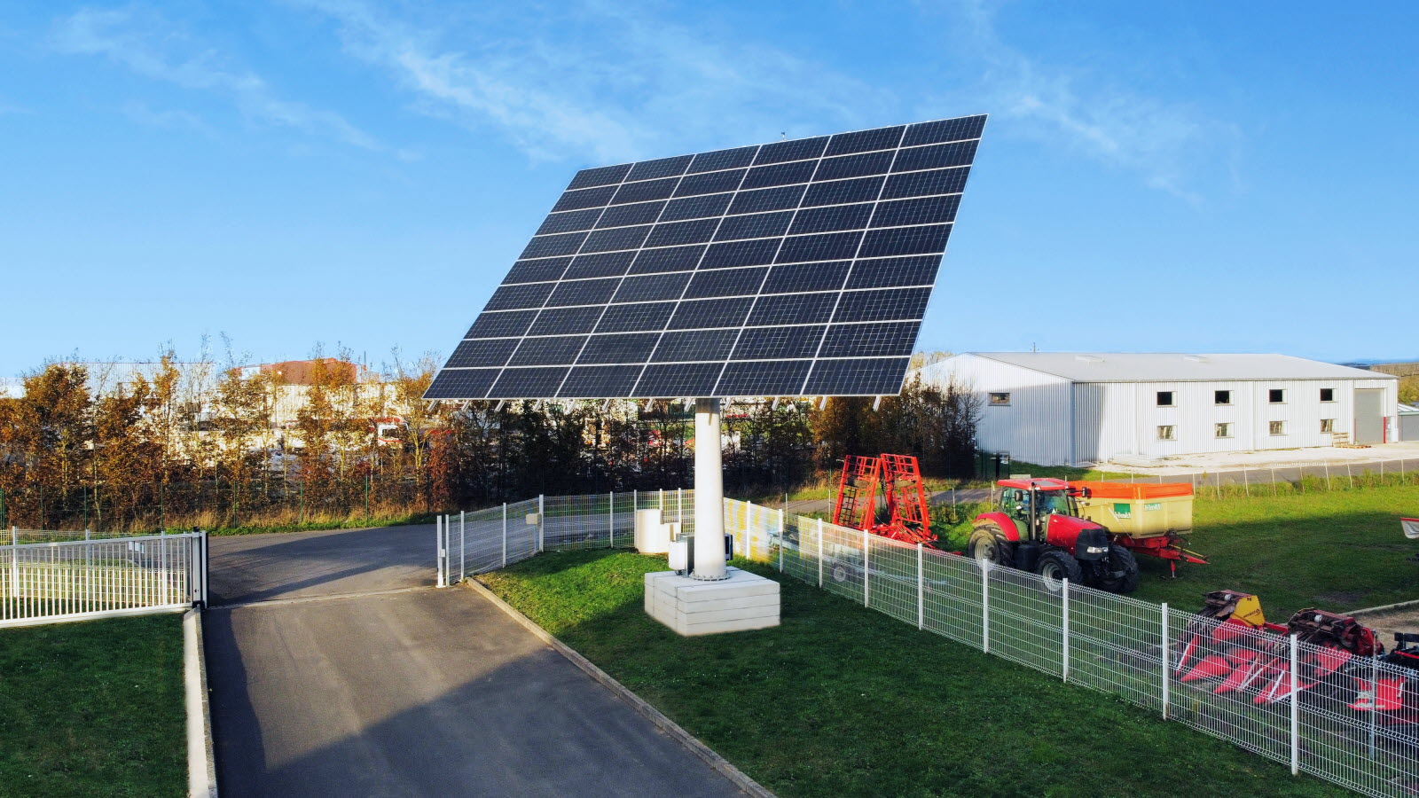 découvrez notre tracker solaire, un système innovant qui optimise la production d'énergie solaire en suivant la trajectoire du soleil. améliorez l'efficacité de vos installations photovoltaïques et réduisez votre facture d'électricité grâce à cette technologie durable et performante.