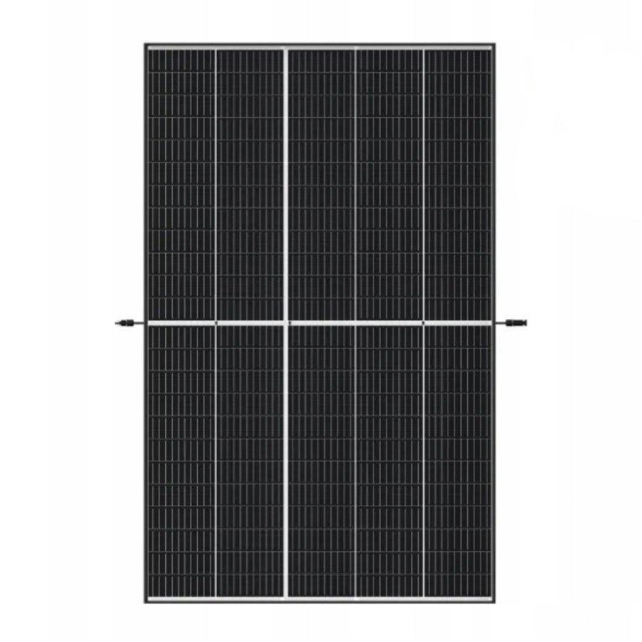 découvrez le panneau solaire trina solar 395w en finition noire, alliant performance optimale et esthétique élégante. idéal pour maximiser l'efficacité énergétique de votre installation tout en s'intégrant harmonieusement à votre environnement.
