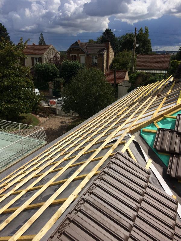 découvrez la tuile pv 13, une solution innovante et performante pour la couverture de votre toiture. offrant durabilité et esthétisme, cette tuile solaire allie efficacité énergétique et design moderne, idéale pour optimiser votre habitat tout en respectant l'environnement.